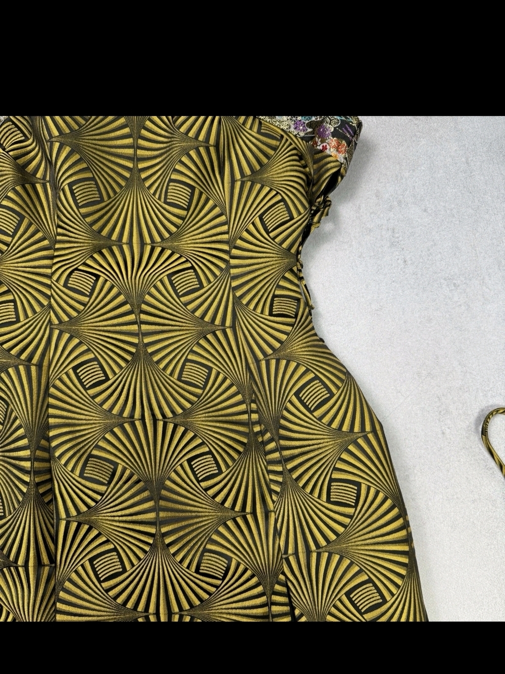 Kim Shui Qi Pao Brocade Dress - Picture 6 of 16